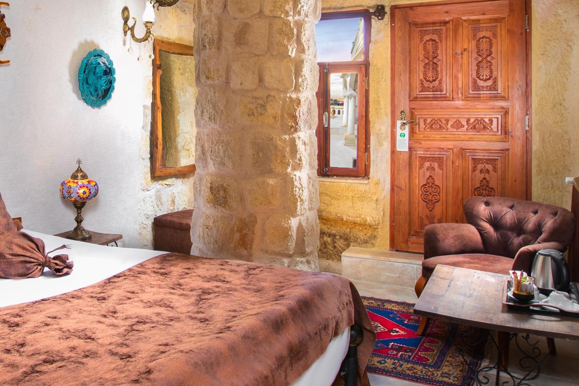 Romantic Cave Hotel ネヴシェヒル エクステリア 写真