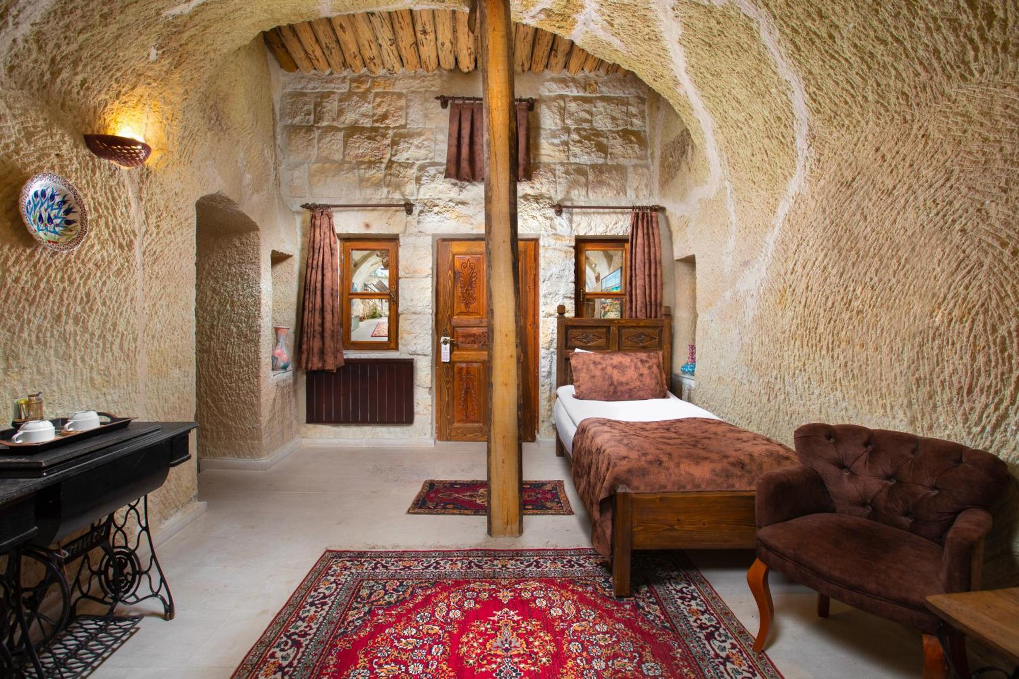 Romantic Cave Hotel ネヴシェヒル エクステリア 写真